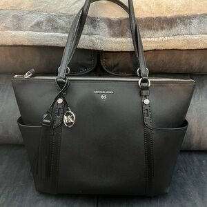 Michael Kors Jet Set Black and Silver handbag/laptop Sleeve